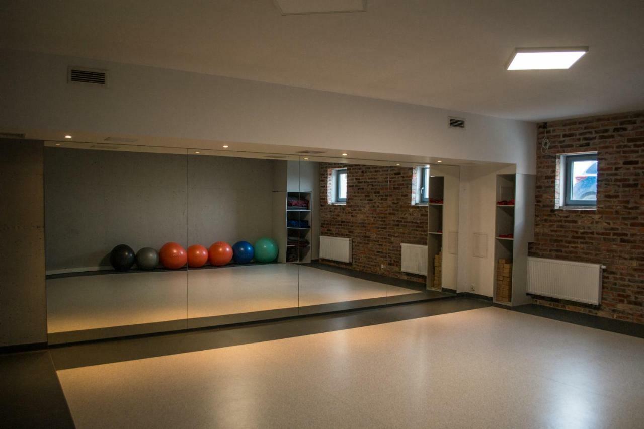 Zyczliwa Centrum Konferencyjno-sportowe Breslau
